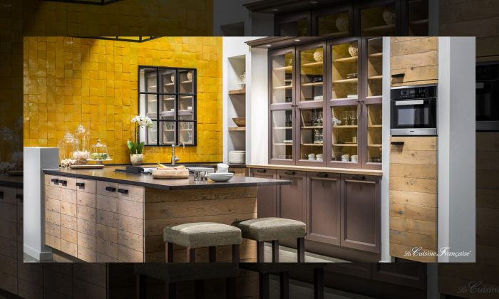 d&eacute;couvrez comment moderniser une cuisine haussmannienne en alliant charme d&rsquo;antan et design contemporain pour un espace &eacute;l&eacute;gant, lumineux et fonctionnel.