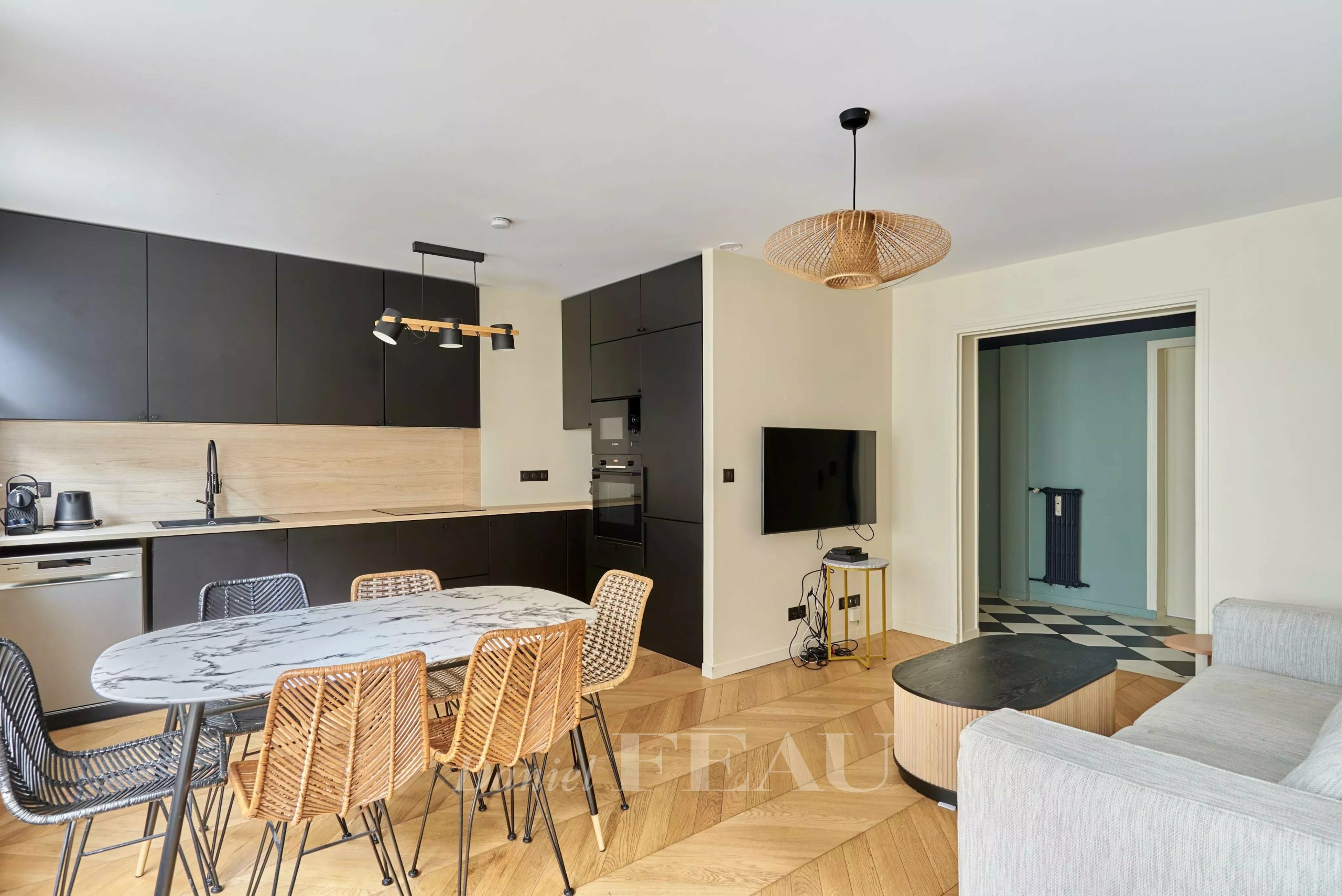 Cuisine ouverte sur séjour : atouts et limites en 75007 découvrez les meilleures idées de cuisines ouvertes dans le 7ème arrondissement de paris. modernisez votre intérieur avec des conseils déco et des inspirations pour une cuisine pratique, lumineuse et conviviale à paris 75007.