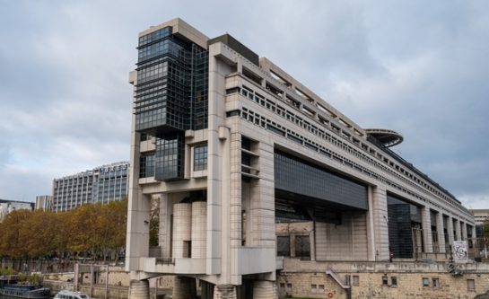 besoin d&rsquo;une &eacute;quipe de r&eacute;novation &agrave; paris 75007 en 2025 ? nos professionnels qualifi&eacute;s transforment votre int&eacute;rieur avec expertise et fiabilit&eacute;. devis rapide et conseils personnalis&eacute;s !