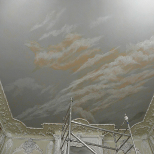 Peinture de plafond à paris 7 : éviter les traces et reprises faites repeindre votre plafond à paris 7 par des professionnels qualifiés. obtenez un devis rapide pour des travaux soignés et durables dans le 7e arrondissement de paris.