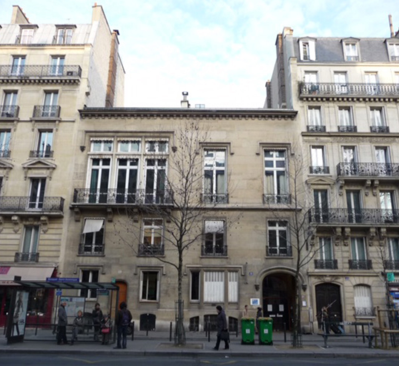 renov à Paris 75007 besoin de rénover votre appartement ou maison à paris 75007 ? découvrez nos services de rénovation sur mesure, réalisés par des professionnels expérimentés. devis gratuit et travaux de qualité dans le 7e arrondissement !