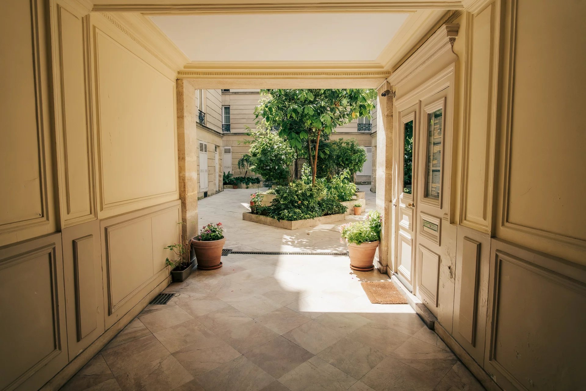 confiez votre projet de r&eacute;novation dans le 75007 &agrave; des experts. d&eacute;couvrez nos services sur mesure pour appartements et maisons &agrave; paris 7&egrave;me. estimation gratuite !