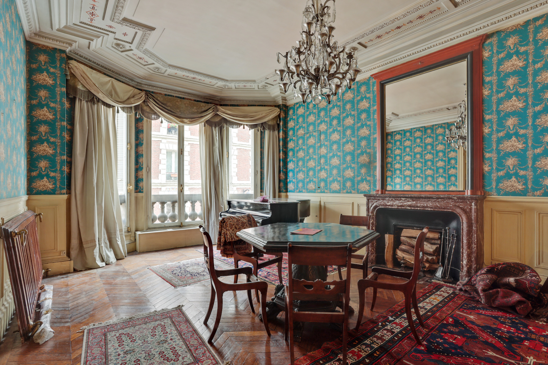 redonnez vie &agrave; votre appartement ancien dans le 7ᵉ arrondissement gr&acirc;ce &agrave; nos services de r&eacute;novation sur mesure : modernisation, optimisation de l&rsquo;espace et respect du charme de l&rsquo;ancien.