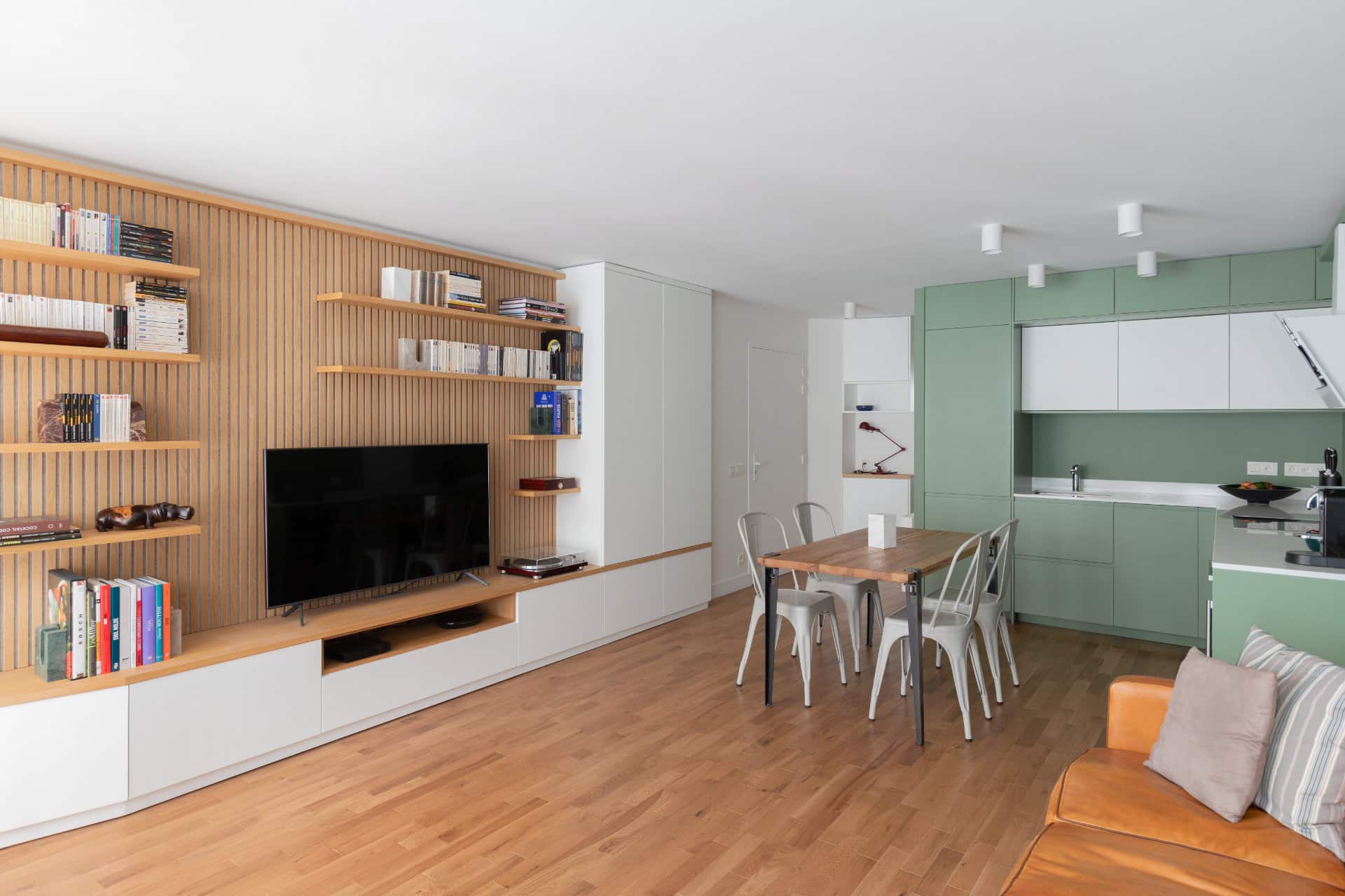 confiez la rénovation de votre appartement à paris à des experts qualifiés. travaux sur-mesure, design moderne et gestion complète pour sublimer votre intérieur en toute sérénité.