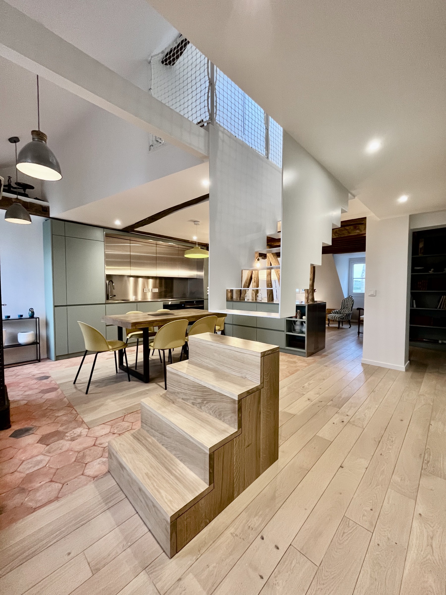 confiez la r&eacute;novation de votre appartement &agrave; paris 75007 &agrave; des experts : conseils personnalis&eacute;s, devis gratuits, travaux sur mesure pour un int&eacute;rieur &eacute;l&eacute;gant et moderne.