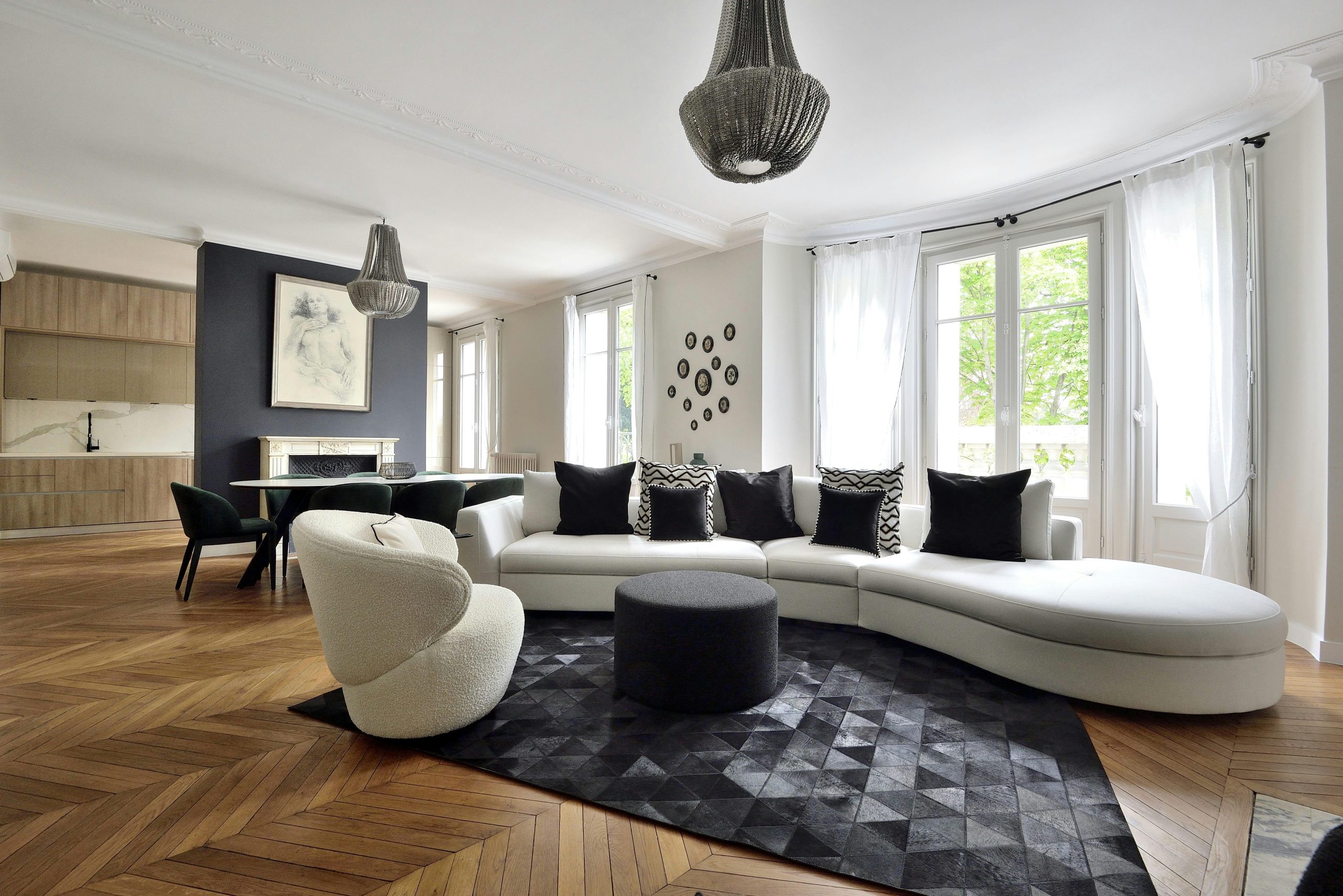 découvrez nos conseils et astuces pour une rénovation d'appartement pas chère : idées économiques, matériaux abordables et solutions pour rénover sans dépasser votre budget.