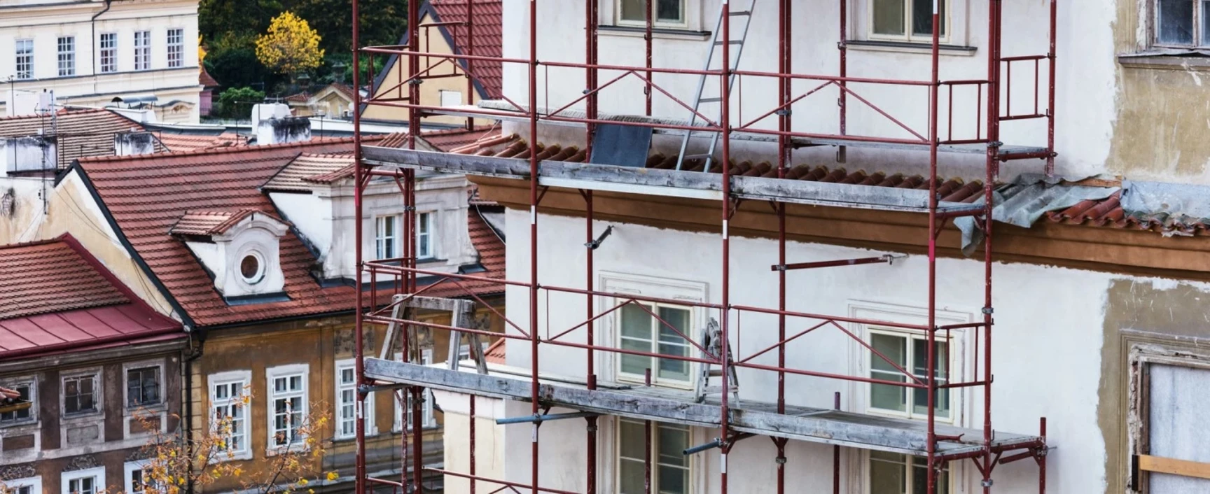travaux batiment renovation découvrez nos conseils et solutions pour la rénovation de bâtiment : améliorez, modernisez et valorisez votre immobilier avec des experts du secteur.