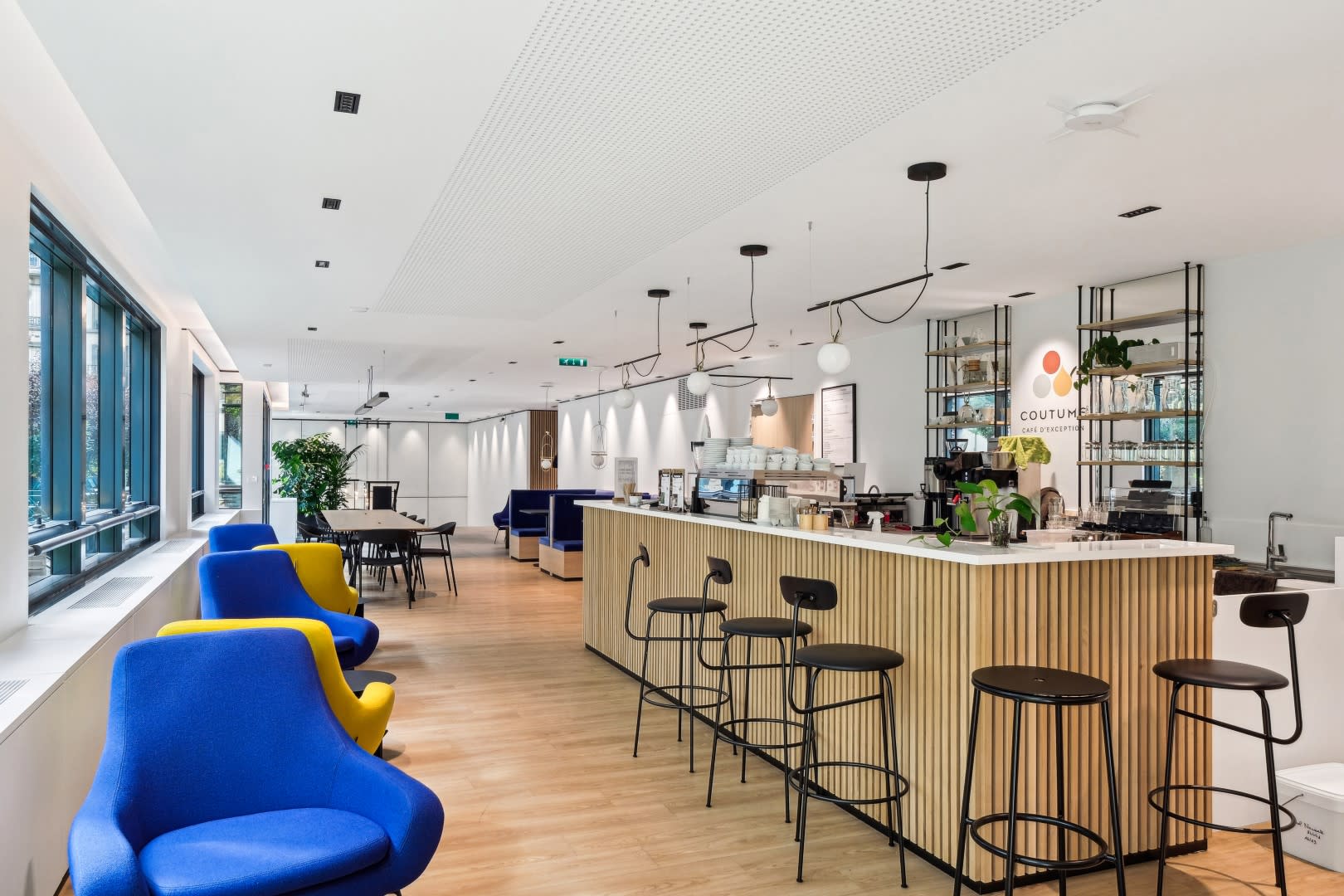 Comment renovation paris 75007 rénove des bureaux et commerces dans le 75007 en 2025 : processus, coûts et délais confiez la rénovation de vos bureaux dans le 75007 à des experts. améliorez le confort et la productivité avec des solutions sur mesure adaptées à vos besoins professionnels à paris 7e.