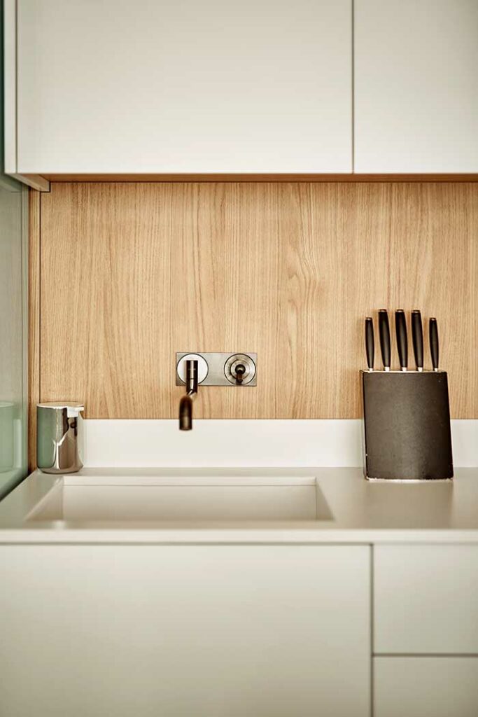 confiez votre projet de r&eacute;novation haut de gamme &agrave; paris 75007 &agrave; des experts. prestations sur-mesure, mat&eacute;riaux d&rsquo;exception et savoir-faire reconnu pour sublimer votre int&eacute;rieur.