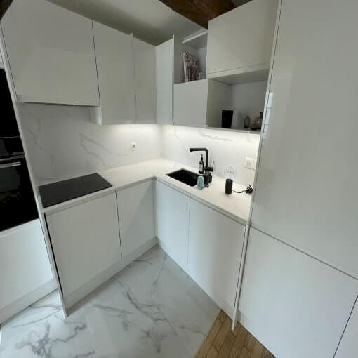 confiez votre r&eacute;novation int&eacute;rieure &agrave; paris &agrave; des experts. nous transformons appartements et maisons avec des solutions sur-mesure, du design &agrave; la r&eacute;alisation. devis gratuit et accompagnement personnalis&eacute;.
