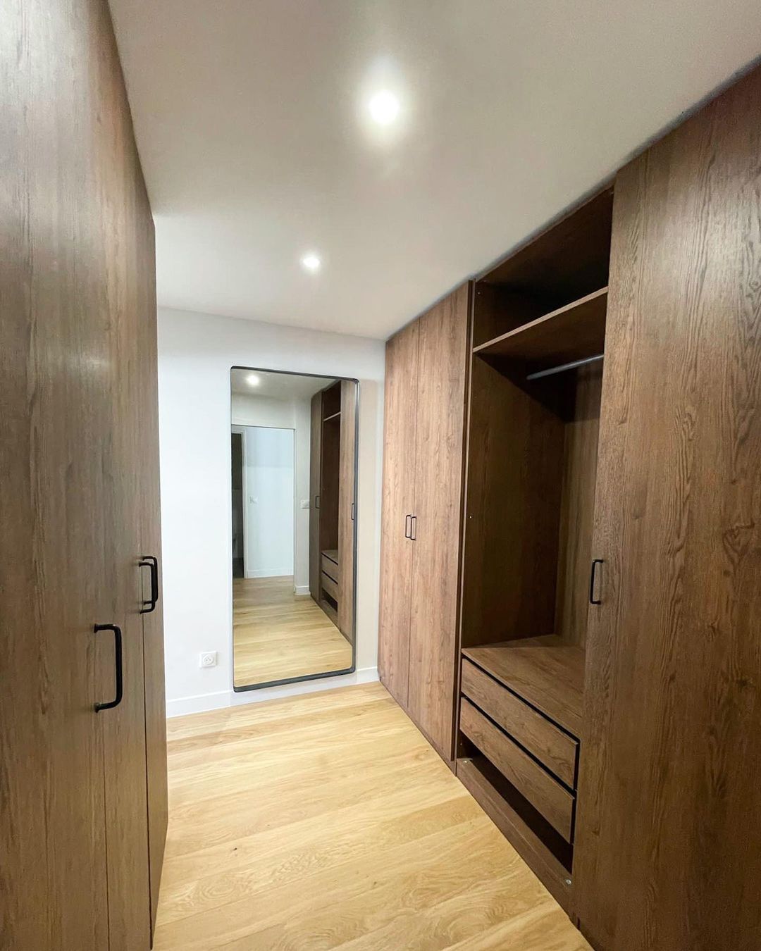 confiez votre projet de r&eacute;novation int&eacute;rieure &agrave; paris 7 &agrave; des experts ! am&eacute;nagement, d&eacute;coration, modernisation ou optimisation de votre espace, b&eacute;n&eacute;ficiez d&rsquo;un accompagnement personnalis&eacute; pour sublimer votre int&eacute;rieur dans le 7&egrave;me arrondissement.