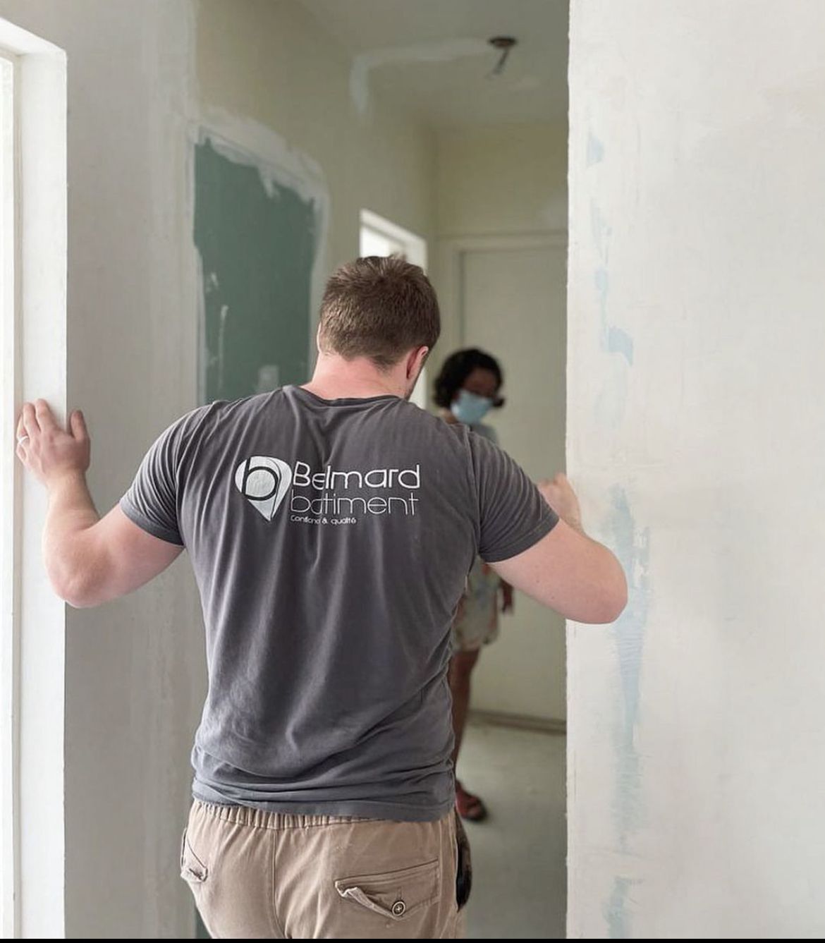 d&eacute;couvrez notre service de r&eacute;novation &agrave; paris 7 avec la formule visite &agrave; cl&eacute;s : un accompagnement personnalis&eacute;, des travaux de qualit&eacute; et une remise des cl&eacute;s en toute s&eacute;r&eacute;nit&eacute;. transformez votre int&eacute;rieur sans stress dans le 7e arrondissement de paris.