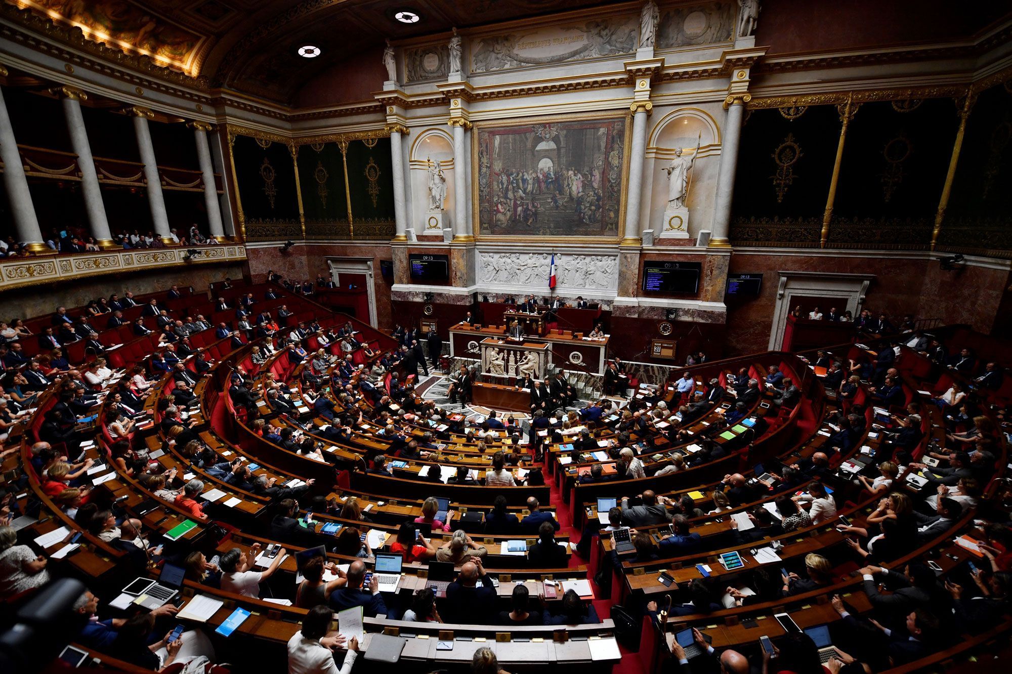 d&eacute;couvrez nos services de r&eacute;novation &agrave; paris 75007, pr&egrave;s de l&rsquo;assembl&eacute;e nationale. profitez d&rsquo;un accompagnement sur-mesure pour transformer votre appartement ou local professionnel avec des experts qualifi&eacute;s.