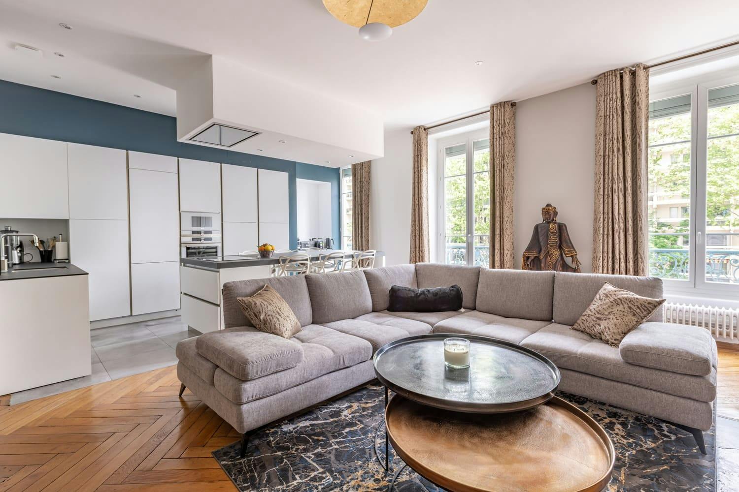 obtenez une rénovation pas cher à paris 75007 ! profitez de travaux de qualité à petit prix pour appartements et maisons. devis rapide et conseils personnalisés avec nos experts en rénovation dans le 7e arrondissement de paris.