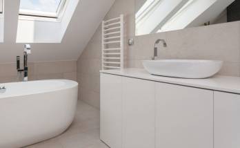 confiez la r&eacute;novation de votre salle de bains dans le 75007 &agrave; des experts. devis gratuit, solutions sur-mesure et finitions haut de gamme pour sublimer votre espace.