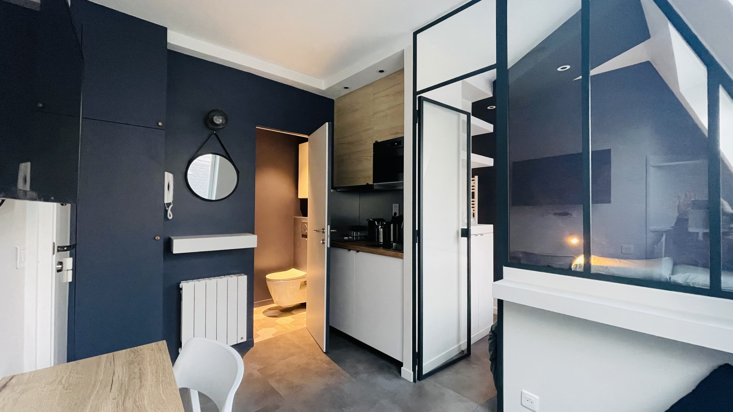 confiez la r&eacute;novation de votre studio de luxe &agrave; paris 7 &agrave; des experts. design haut de gamme, mat&eacute;riaux nobles et finitions raffin&eacute;es pour un int&eacute;rieur &eacute;l&eacute;gant et personnalis&eacute;.