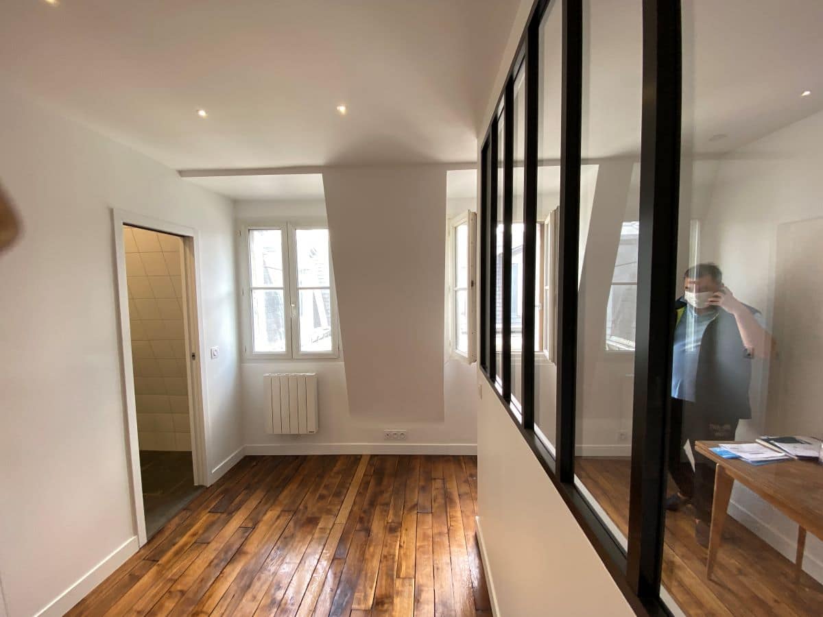 confiez la r&eacute;novation de votre studio &agrave; paris 7 &agrave; des experts. am&eacute;nagement sur mesure, optimisation de l&rsquo;espace et finitions haut de gamme pour transformer votre studio avec style.