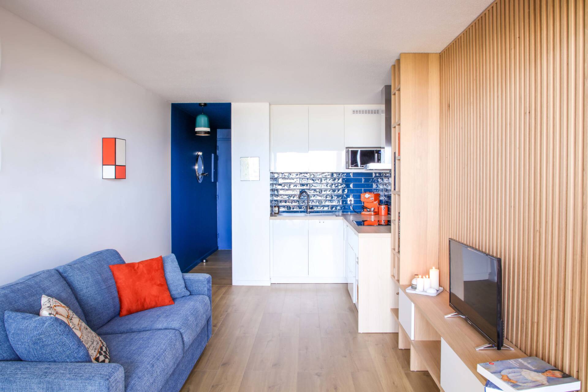 renovation studio paris découvrez nos conseils et solutions pour la rénovation de studio : idées d’aménagement, optimisation de l’espace et astuces pour transformer votre petit appartement en un lieu moderne et fonctionnel.