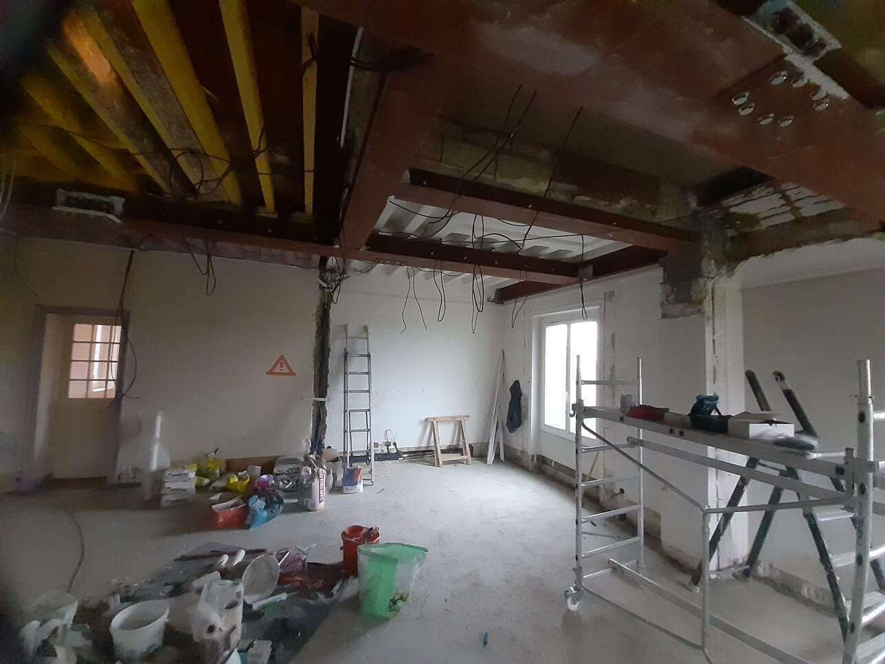 confiez votre projet de rénovation sur mesure à paris 75007 à notre équipe d'experts, pour des espaces rénovés selon vos envies et un accompagnement personnalisé du devis à la réalisation.