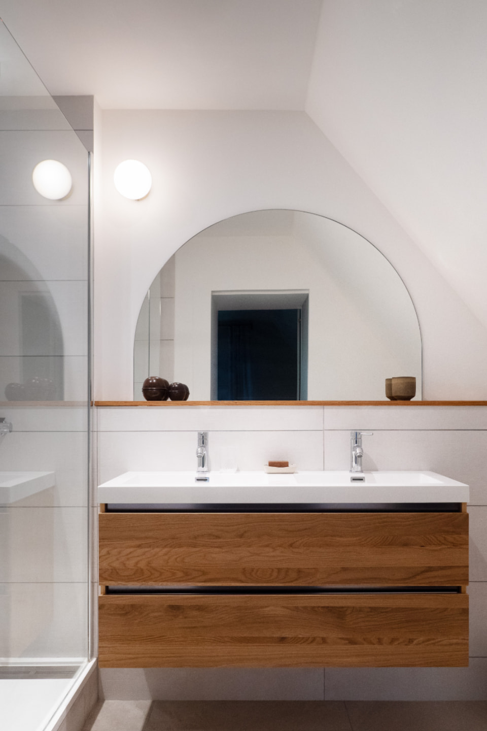 d&eacute;couvrez comment optimiser votre salle de bain &agrave; paris 7 avec des solutions innovantes et un am&eacute;nagement sur mesure pour un espace fonctionnel et &eacute;l&eacute;gant.