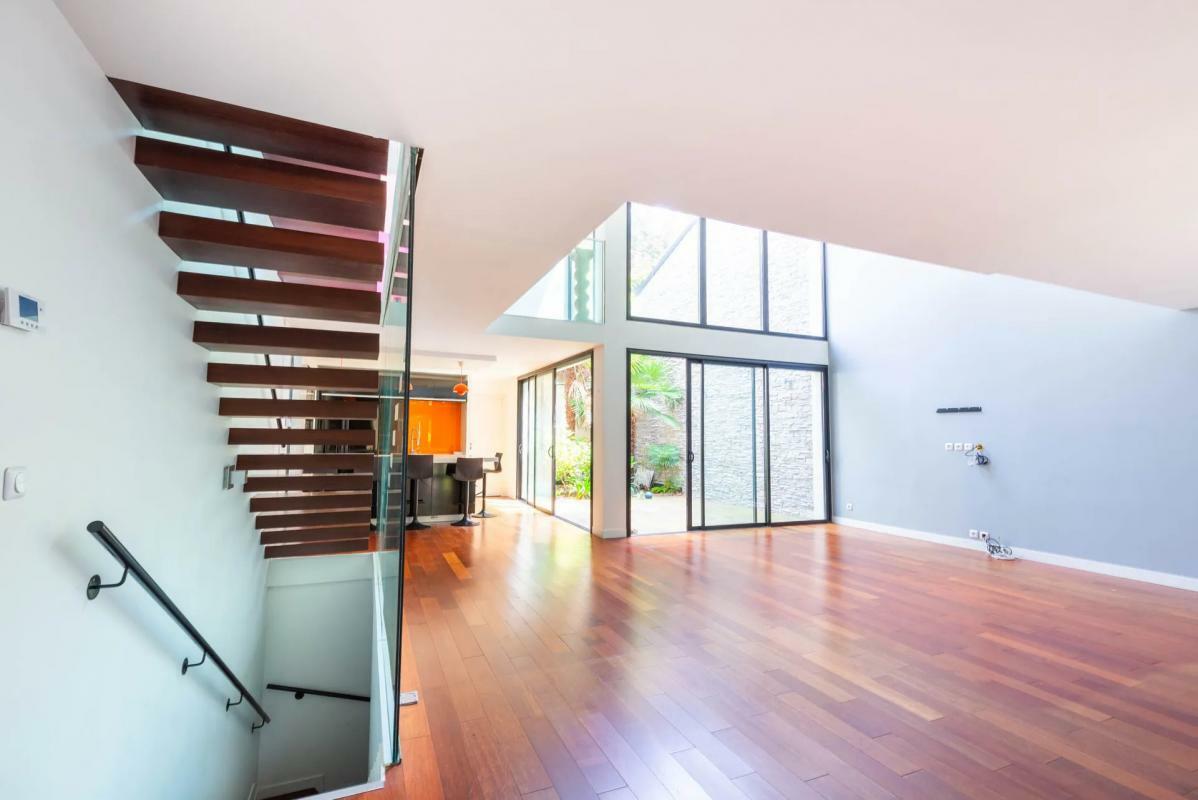 d&eacute;couvrez nos solutions d&rsquo;am&eacute;nagement int&eacute;rieur haut de gamme &agrave; la garenne-colombes : design sur mesure, mat&eacute;riaux de qualit&eacute; et accompagnement personnalis&eacute; pour sublimer votre espace de vie.