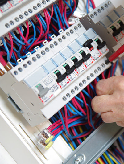 Mise aux normes électriques : devis détaillé à paris 7e obtenez rapidement un devis d