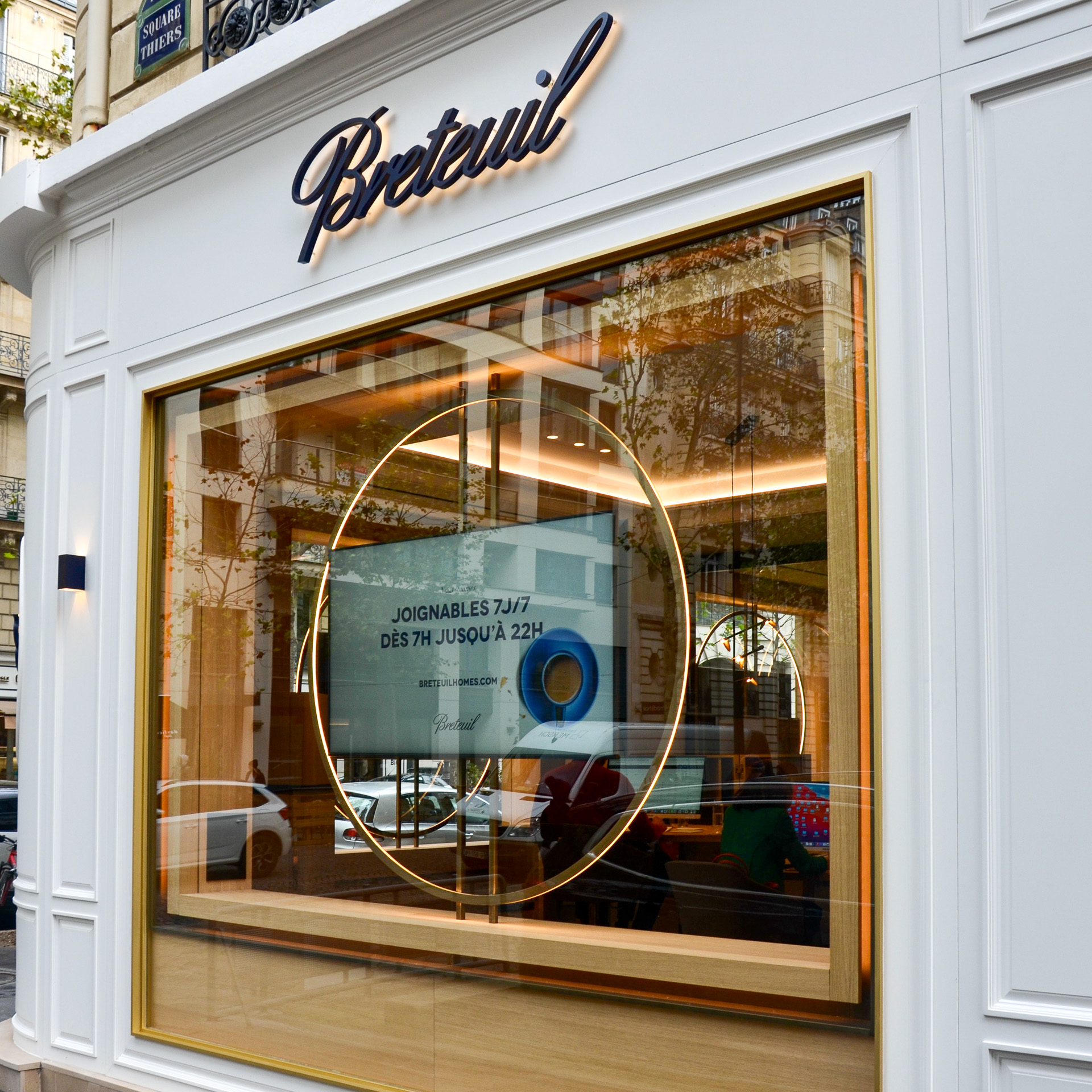 d&eacute;couvrez nos menuiseries sur mesure &agrave; paris 7e : fen&ecirc;tres, portes, placards et agencements personnalis&eacute;s. qualit&eacute; artisanale, conseils et devis gratuits pour tous vos projets.