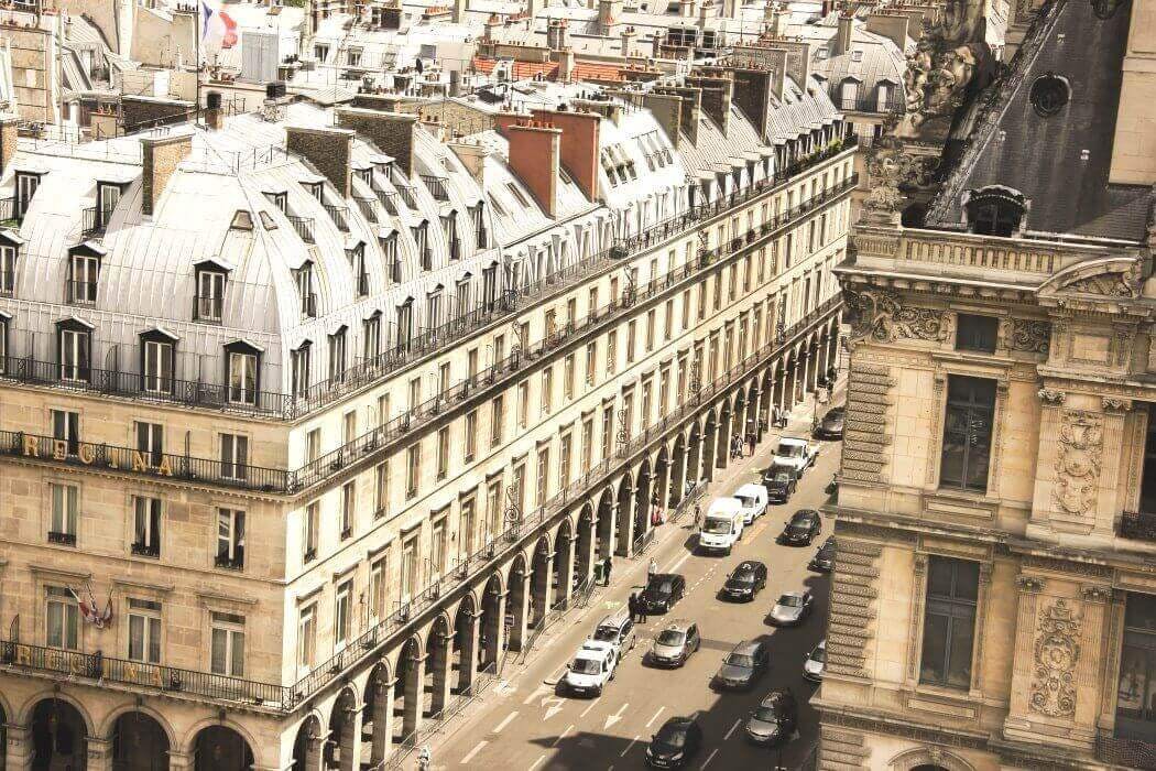 Peindre en copropriété à paris 7 : règles de voisinage et horaires confiez la peinture de votre copropriété à paris 7 à des professionnels expérimentés. rénovation, entretien et finitions de qualité pour valoriser vos espaces communs. devis gratuit !