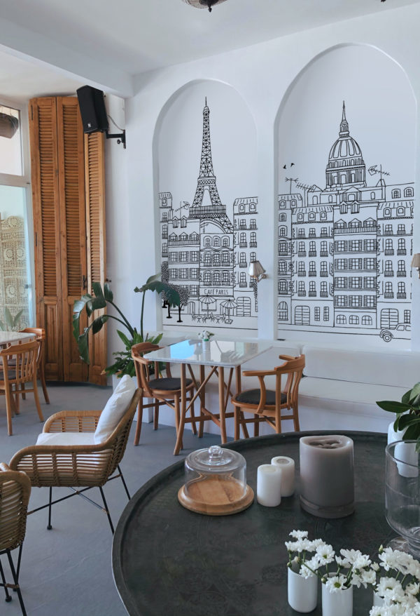 Peinture et papier peint à paris 7 : mix and match harmonieux découvrez nos services de peinture et pose de papier peint à paris 7 : conseils personnalisés, finitions soignées et équipe professionnelle pour sublimer votre intérieur.