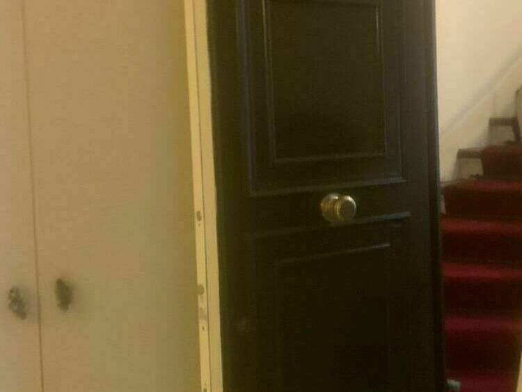 d&eacute;couvrez notre s&eacute;lection de portes int&eacute;rieures &eacute;l&eacute;gantes &agrave; paris 7 : designs modernes, mat&eacute;riaux de qualit&eacute; et installation professionnelle pour sublimer votre int&eacute;rieur.