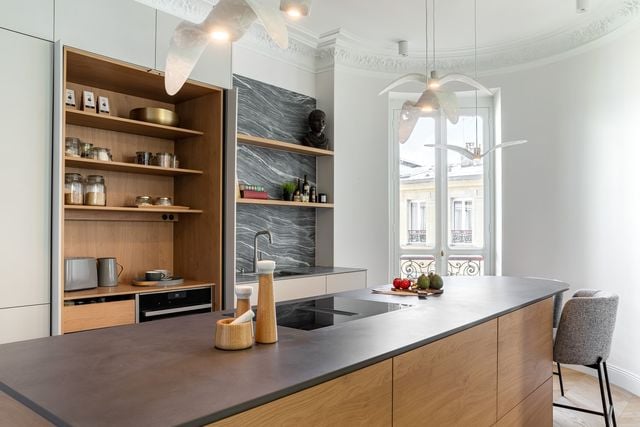 Rangement sur-mesure pour cuisine à paris 75007 : gagner des m² optimisez votre espace avec un rangement cuisine sur-mesure à paris 75007. solutions personnalisées, design et pratiques pour une cuisine parfaitement organisée par des experts locaux.