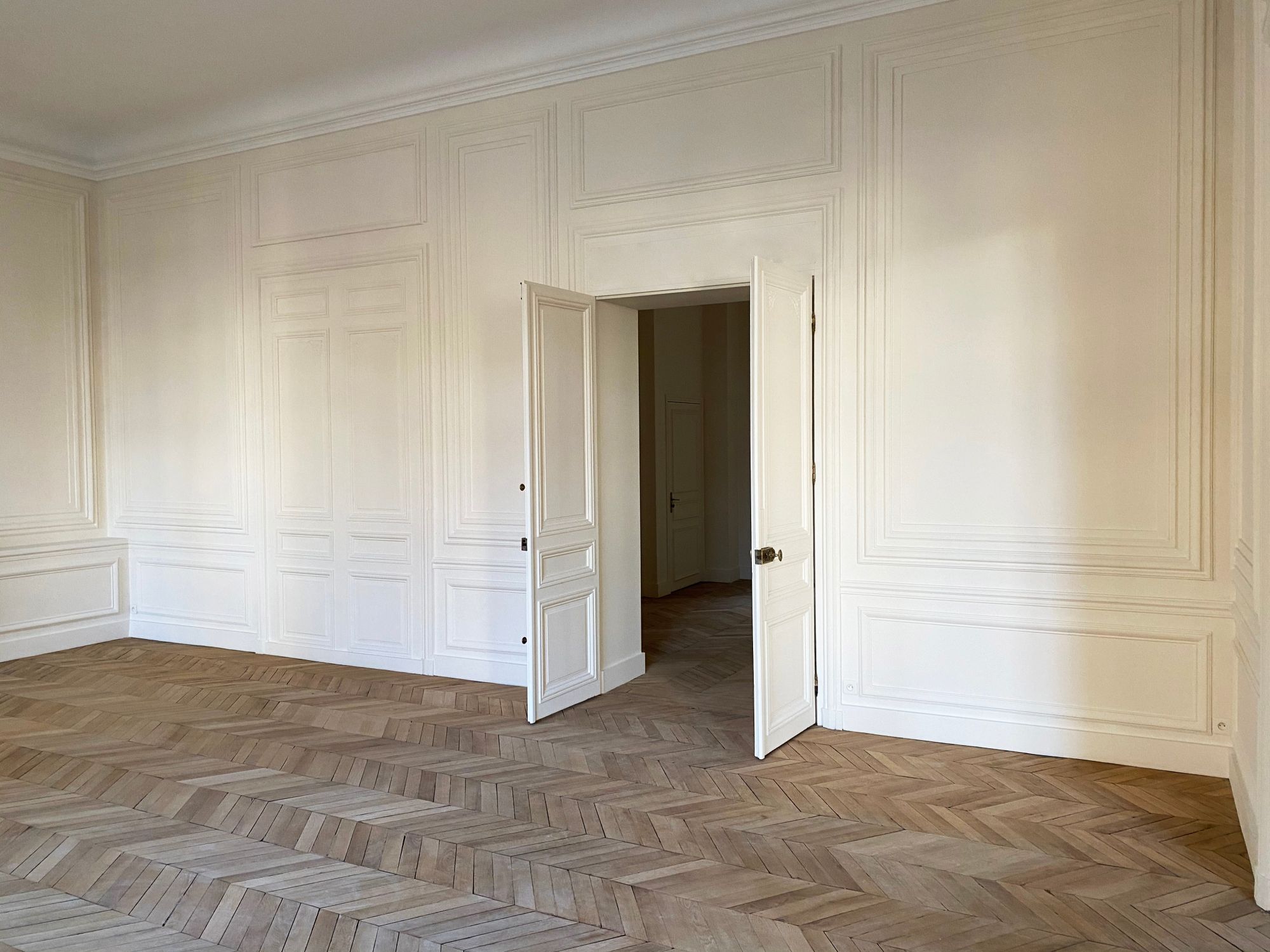 Artisan rénovation intérieure à paris 7 : refaire une entrée digne du 7e confiez la rénovation de votre entrée à paris 7 à des experts. modernisez votre espace avec des solutions sur-mesure, matériaux de qualité et savoir-faire reconnu. devis gratuit et rapide !