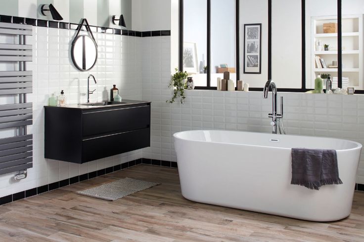 confiez la r&eacute;novation de votre salle de bains &agrave; paris 75007 &agrave; des experts en 2025. solutions sur mesure, mat&eacute;riaux de qualit&eacute;, devis rapide et conseils personnalis&eacute;s pour transformer votre espace.