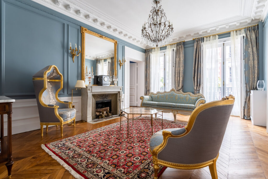 confiez la rénovation de votre maison à paris 75007 à des experts. bénéficiez de conseils personnalisés, de travaux sur mesure et d'un accompagnement complet pour valoriser votre bien au cœur du 7e arrondissement.